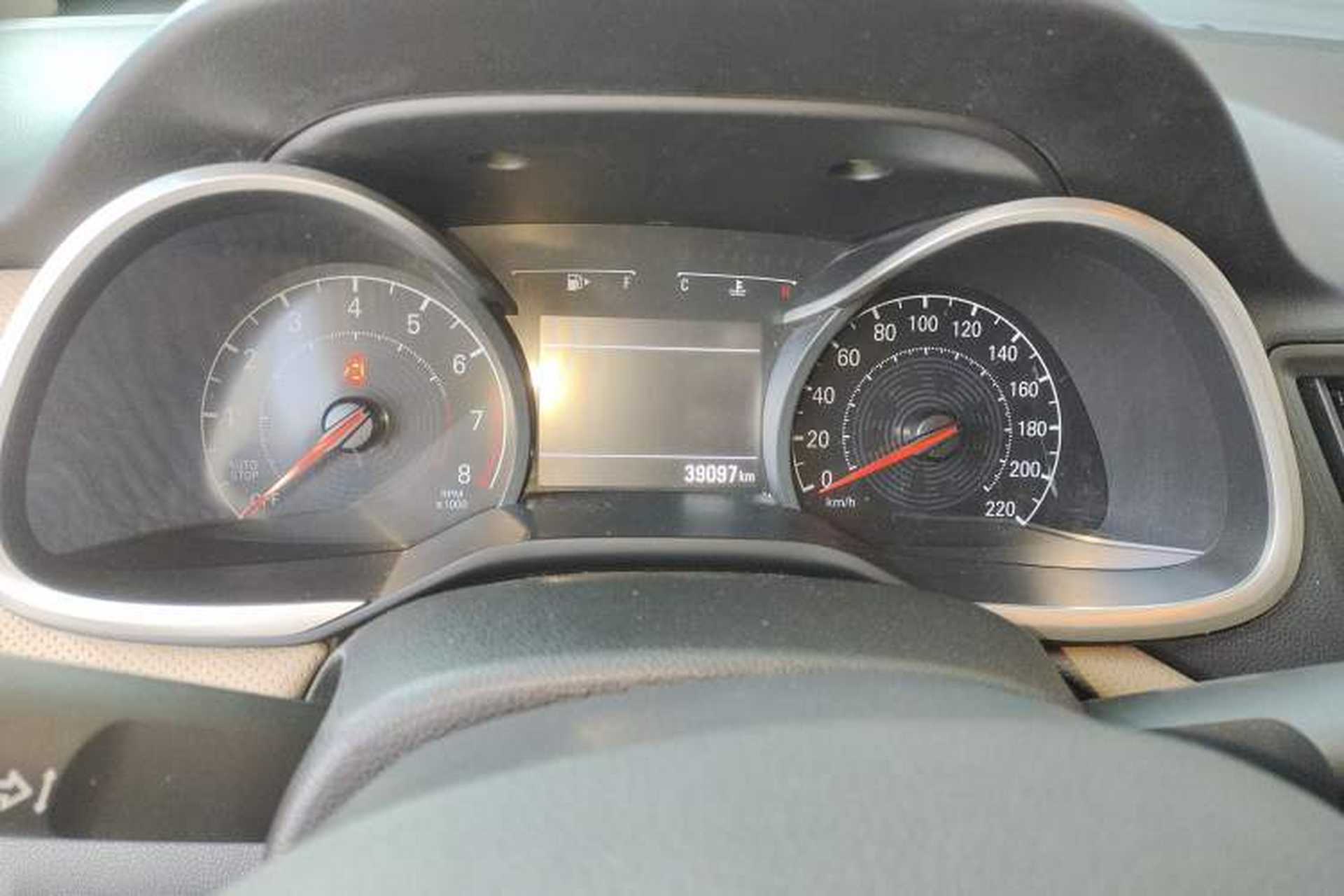 Used Chevrolet Monza 2022 320 Automatic Enjoyment Sunroof Version Instrument Cluster
