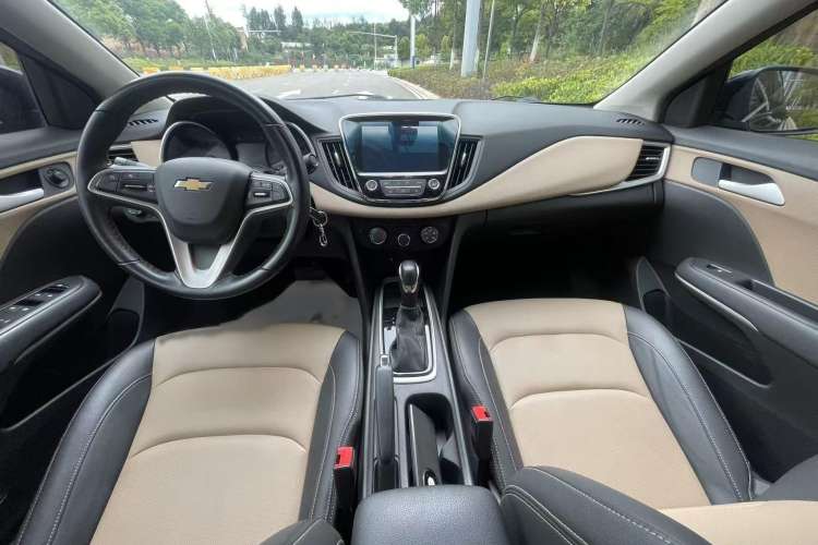 Used Chevrolet Monza 2022 320 Automatic Enjoyment Sunroof Version Interior 1