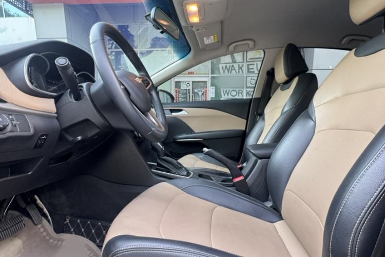 Used Chevrolet Monza 2022 320 Automatic Enjoyment Edition Interior 3