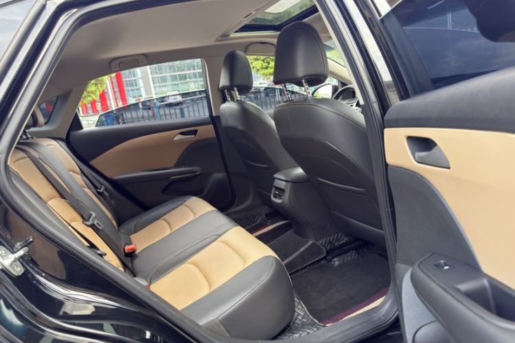 Used Chevrolet Monza 2022 320 Automatic Enjoyment Sunroof Version Interior 6