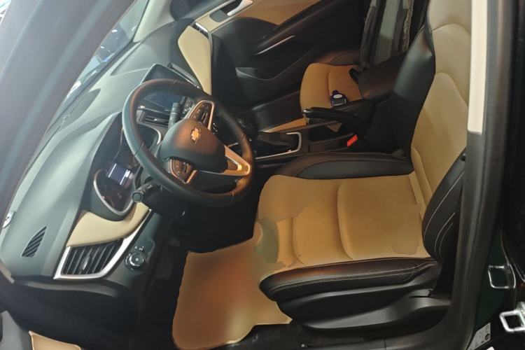 Used Chevrolet Monza 2022 320 Automatic Enjoyment Edition Left Front Seat