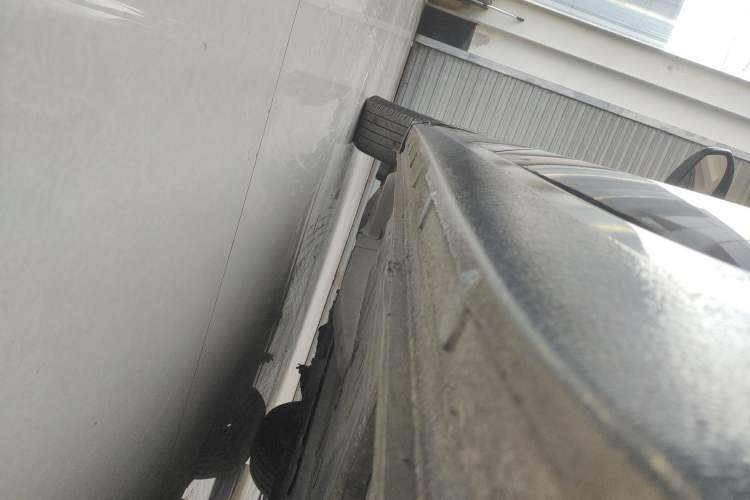 Used Chevrolet Monza 2022 320 Automatic Enjoyment Sunroof Version Left Side Sill