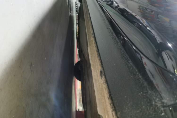 Used Chevrolet Monza 2022 Light Hybrid RS 330T Automatic Comfort Edition Left Side Sill