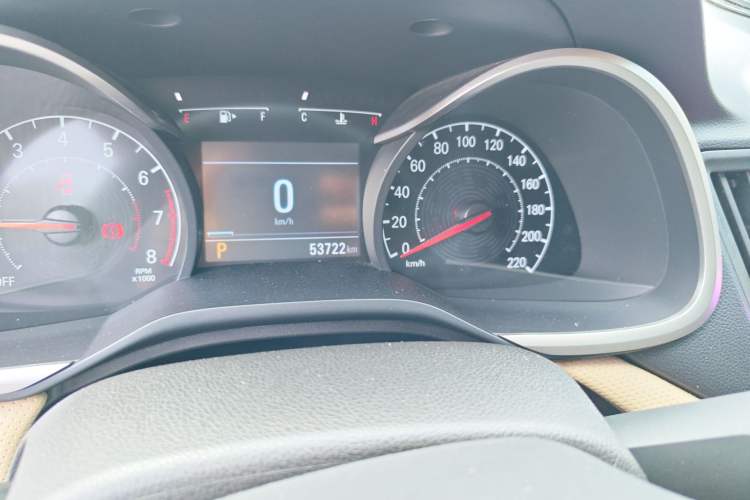 Used Chevrolet Monza 2022 320 Automatic Enjoyment Sunroof Version Odometer Close Up