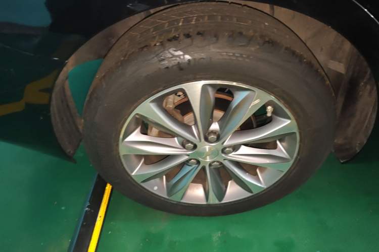 Used Chevrolet Monza 2022 320 Automatic Enjoyment Edition Right Rear Wheel Hub
