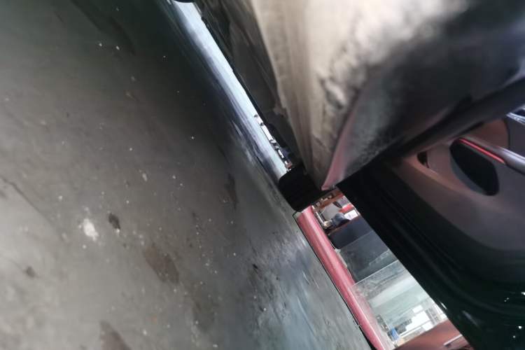 Used Chevrolet Monza 2022 Light Hybrid RS 330T Automatic Comfort Edition Right Side Sill
