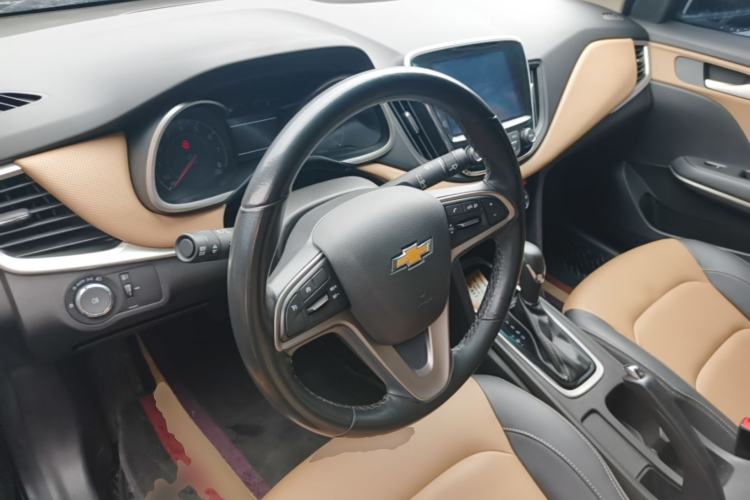 Used Chevrolet Monza 2022 320 Automatic Enjoyment Sunroof Version Steering Wheel