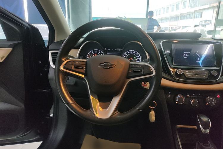 Used Chevrolet Monza 2022 320 Automatic Enjoyment Sunroof Version Steering Wheel