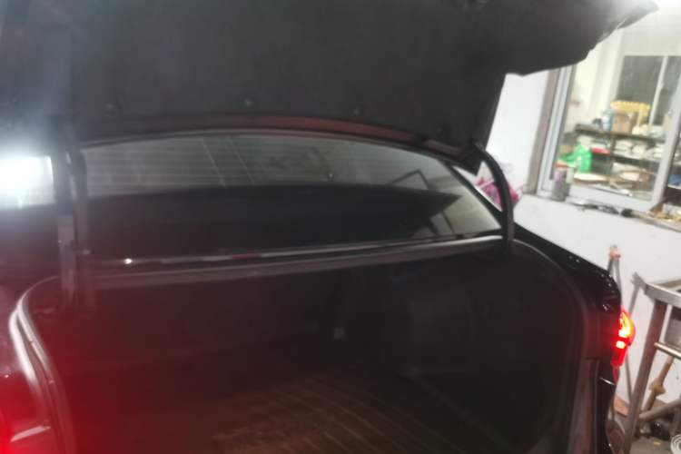 Used Chevrolet Monza 2022 Light Hybrid RS 330T Automatic Comfort Edition Trunk