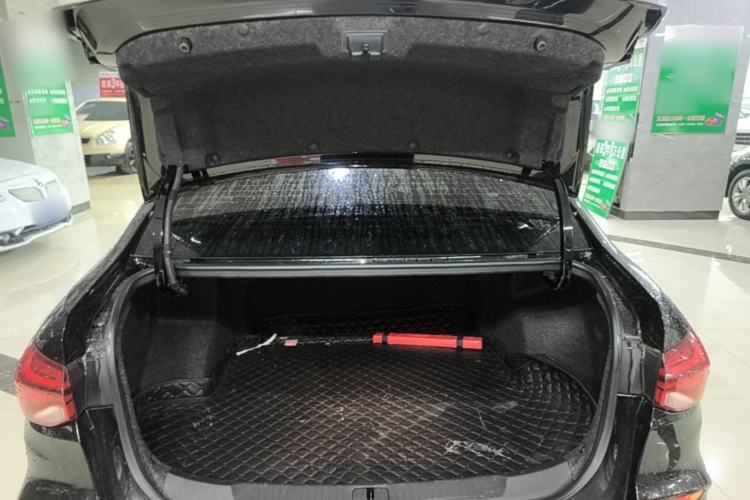 Used Chevrolet Monza 2022 320 Automatic Enjoyment Edition Trunk