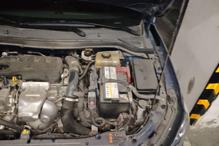 Used Chevrolet Monza 2022 Light Hybrid RS 330T Automatic Comfort Edition Engine Bay Left