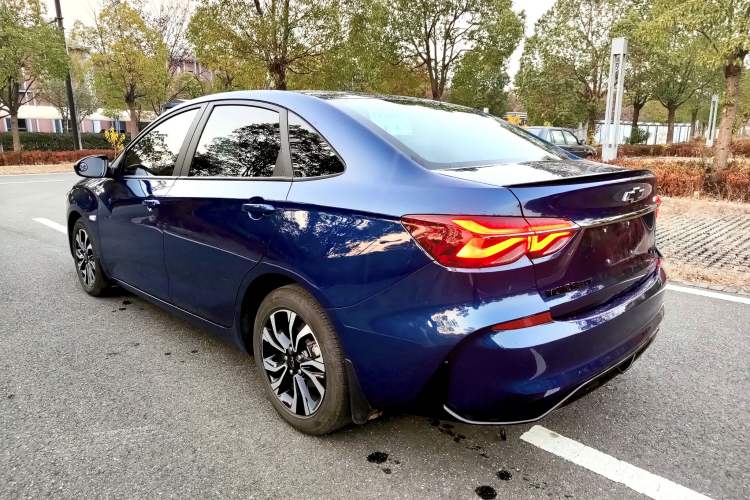 Used Chevrolet Monza 2022 Light Hybrid RS 330T Automatic Comfort Edition Exterior 6