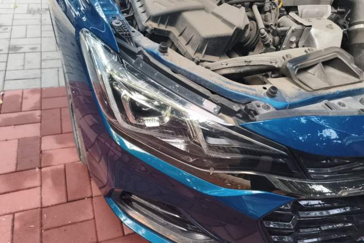 Used Chevrolet Monza 2022 Light Hybrid RS 330T Automatic Comfort Edition Right Front Headlight