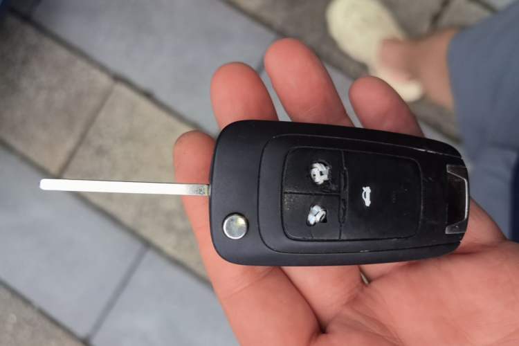Used Chevrolet Monza 2022 Light Hybrid RS 330T Automatic Comfort Edition Vehicle Key