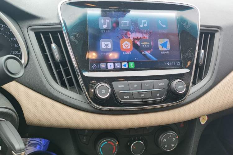 Used Chevrolet Monza 2022 320 Automatic Enjoyment Edition Audio And AC Panel