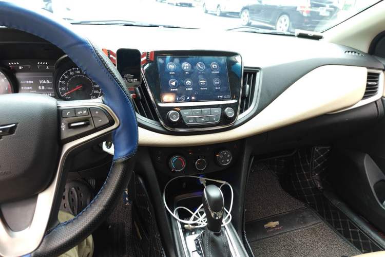Used Chevrolet Monza 2022 320 Automatic Enjoyment Edition Audio And AC Panel
