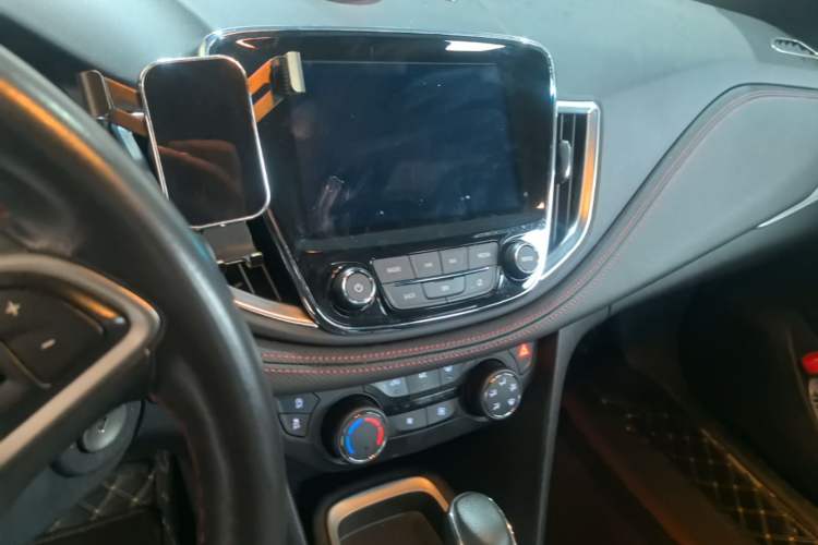 Used Chevrolet Monza 2022 Light Hybrid RS 330T Automatic Comfort Edition Audio And AC Panel