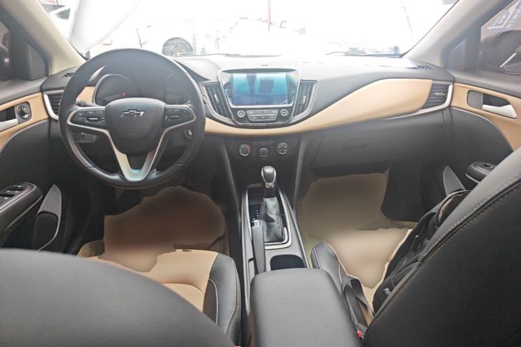 Used Chevrolet Monza 2022 320 Automatic Enjoyment Sunroof Version Center Console