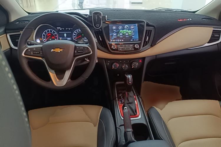 Used Chevrolet Monza 2022 320 Automatic Enjoyment Sunroof Version Center Console