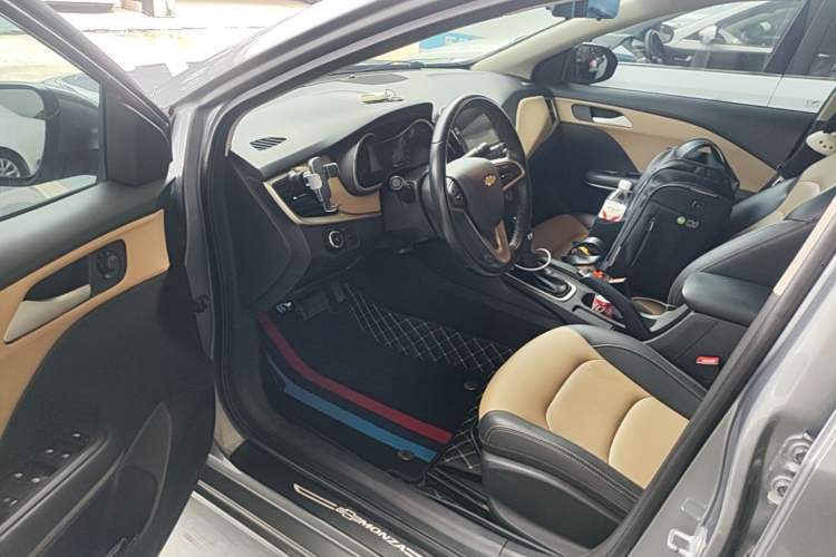 Used Chevrolet Monza 2022 320 Automatic Enjoyment Sunroof Version Driver Seat
