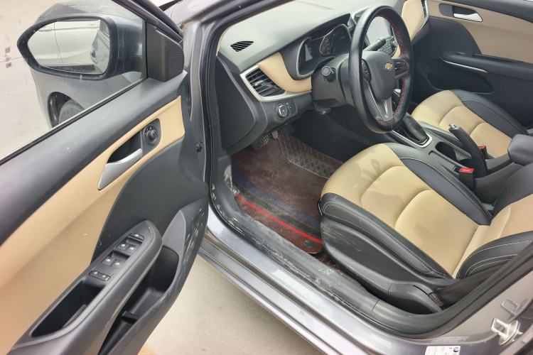 Used Chevrolet Monza 2022 320 Automatic Enjoyment Sunroof Version Driver Seat