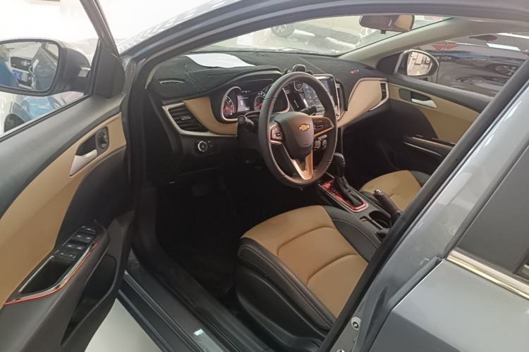Used Chevrolet Monza 2022 320 Automatic Enjoyment Sunroof Version Driver Seat
