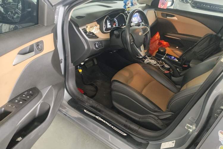 Used Chevrolet Monza 2022 320 Automatic Enjoyment Sunroof Version Driver Seat