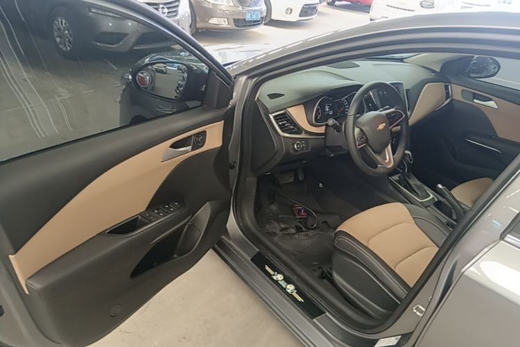 Used Chevrolet Monza 2022 320 Automatic Enjoyment Sunroof Version Driver Seat