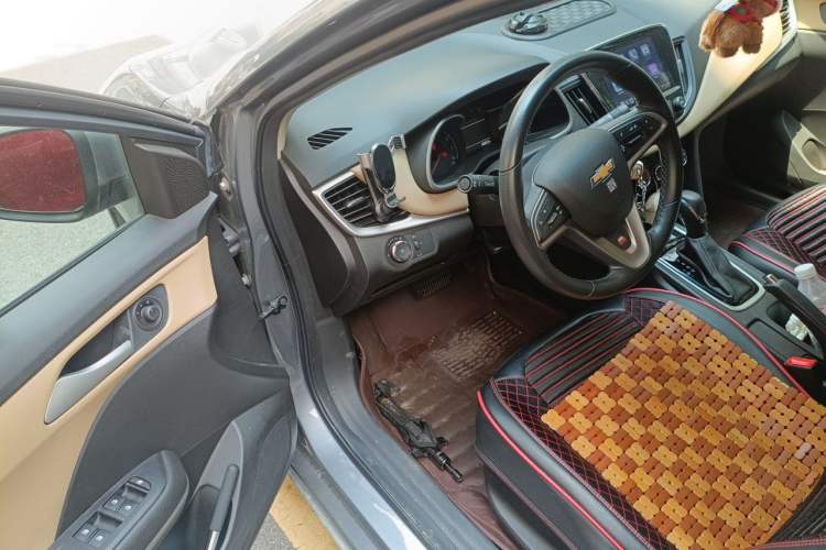 Used Chevrolet Monza 2022 320 Automatic Enjoyment Edition Driver Seat