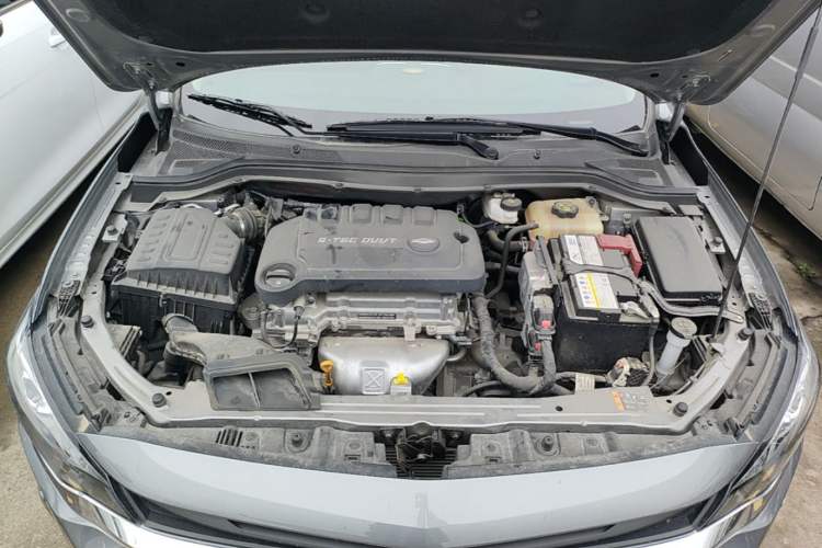 Used Chevrolet Monza 2022 320 Automatic Enjoyment Edition Engine Bay