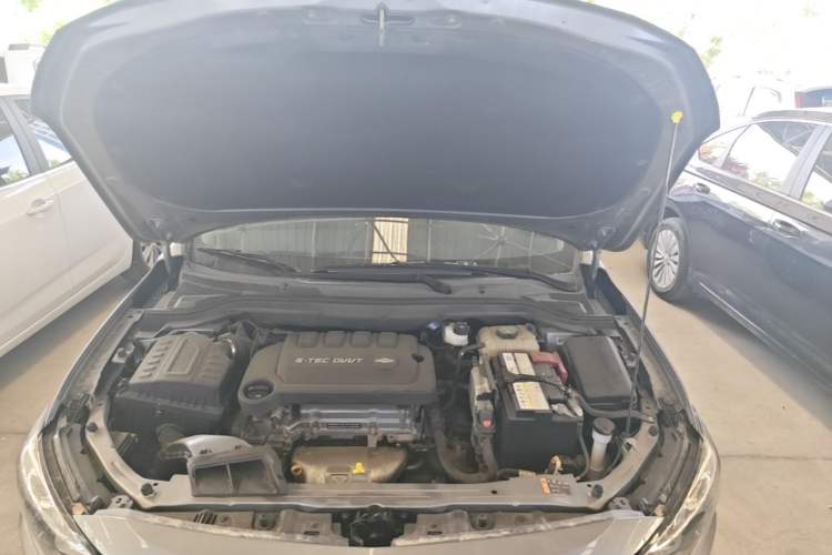 Used Chevrolet Monza 2022 320 Automatic Enjoyment Edition Engine Bay