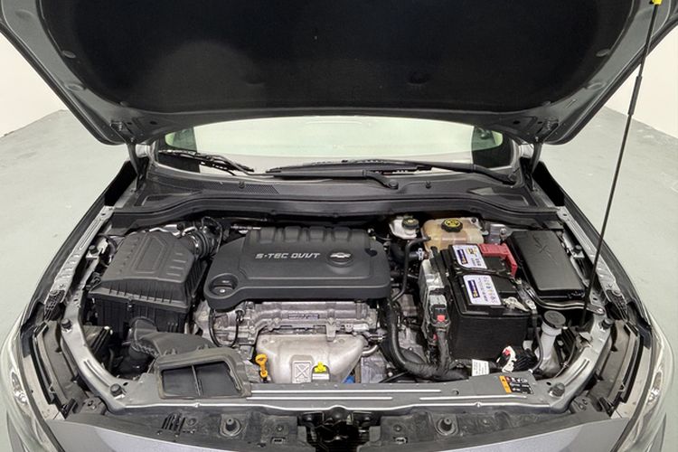 Used Chevrolet Monza 2022 320 Automatic Enjoyment Sunroof Version Engine Bay