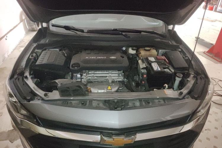 Used Chevrolet Monza 2022 320 Automatic Enjoyment Sunroof Version Engine Bay