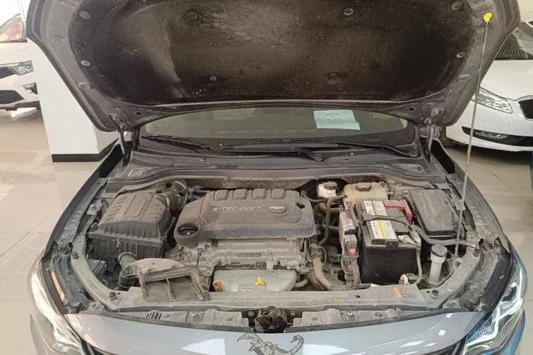 Used Chevrolet Monza 2022 320 Automatic Enjoyment Sunroof Version Engine Bay