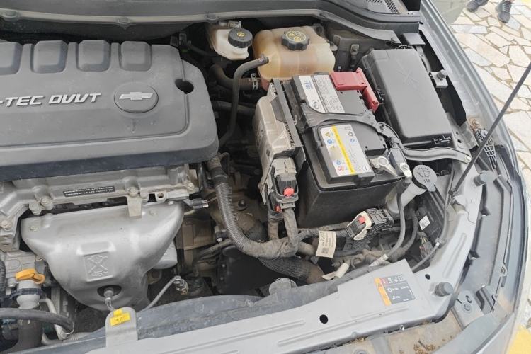 Used Chevrolet Monza 2022 320 Automatic Enjoyment Sunroof Version Engine Bay Left