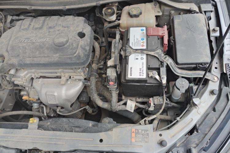 Used Chevrolet Monza 2022 320 Automatic Enjoyment Sunroof Version Engine Bay Left