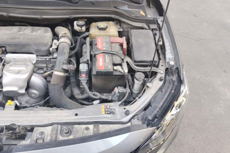 Used Chevrolet Monza 2022 Light Hybrid RS 330T Automatic Comfort Edition Engine Bay Left