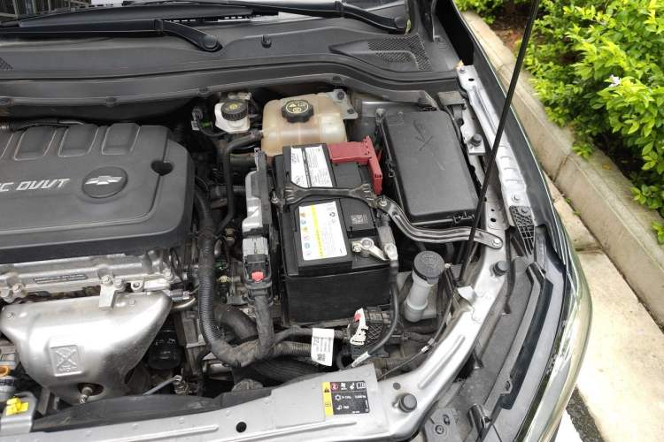 Used Chevrolet Monza 2022 320 Automatic Enjoyment Edition Engine Bay Left