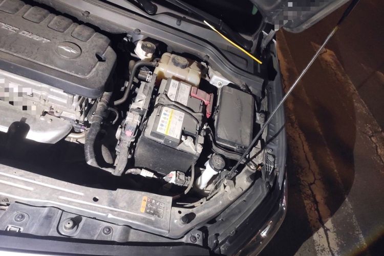 Used Chevrolet Monza 2022 320 Automatic Enjoyment Sunroof Version Engine Bay Left