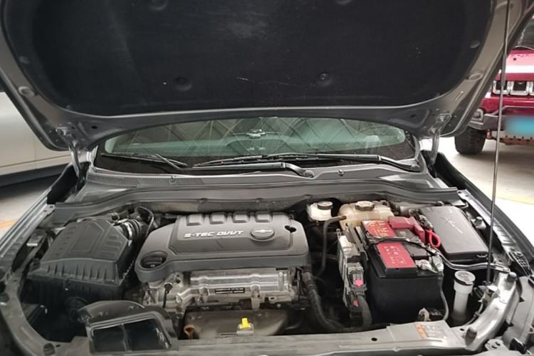 Used Chevrolet Monza 2022 320 Automatic Enjoyment Edition Engine Bay