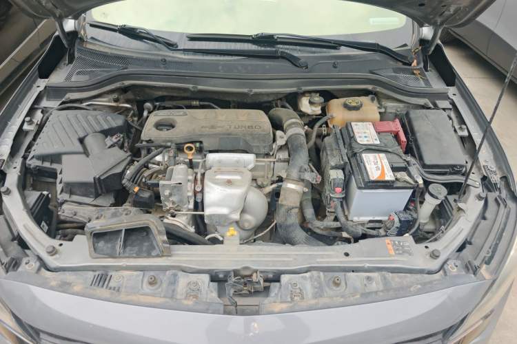 Used Chevrolet Monza 2022 Light Hybrid RS 330T Automatic Comfort Edition Engine Bay