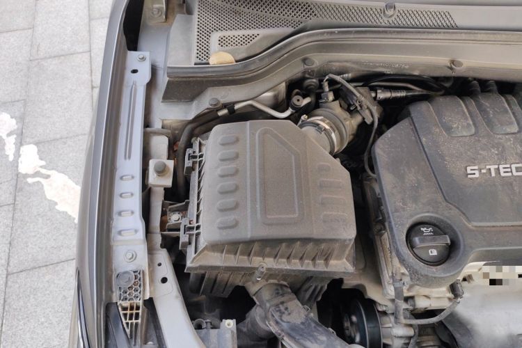 Used Chevrolet Monza 2022 320 Automatic Enjoyment Sunroof Version Engine Bay Right