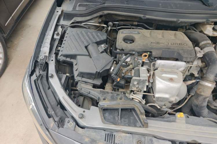 Used Chevrolet Monza 2022 Light Hybrid RS 330T Automatic Comfort Edition Engine Bay Right