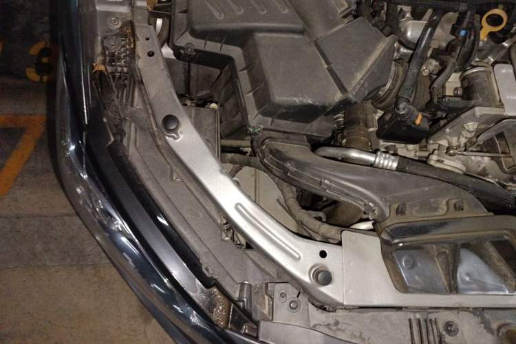 Used Chevrolet Monza 2022 Light Hybrid RS 330T Automatic Comfort Edition Engine Bay Right