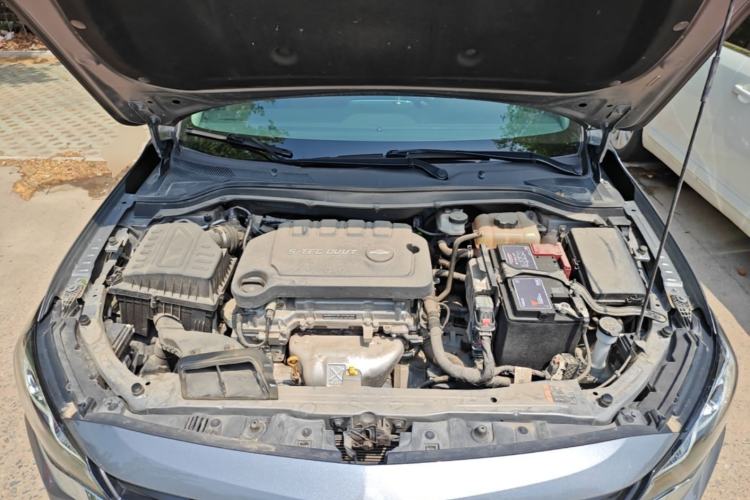 Used Chevrolet Monza 2022 320 Automatic Enjoyment Sunroof Version Engine Bay