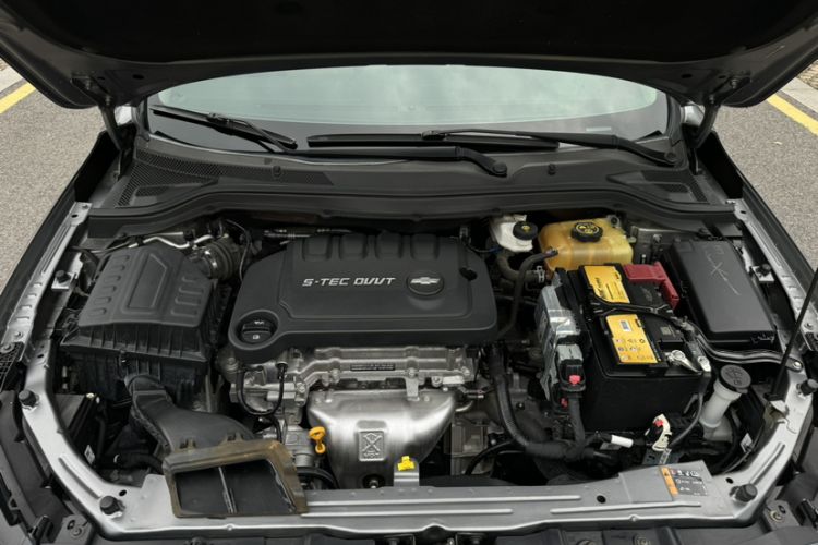 Used Chevrolet Monza 2022 320 Automatic Enjoyment Sunroof Version Engine Bay