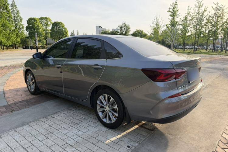 Used Chevrolet Monza 2022 320 Automatic Enjoyment Sunroof Version Exterior 4