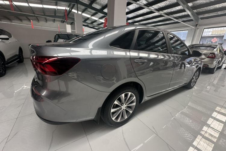 Used Chevrolet Monza 2022 320 Automatic Enjoyment Edition Exterior 5