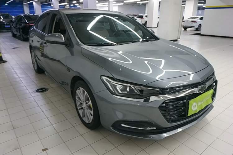 Used Chevrolet Monza 2022 320 Automatic Enjoyment Sunroof Version Front Right 45 Deg
