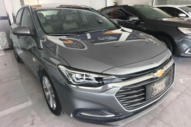 Used Chevrolet Monza 2022 320 Automatic Enjoyment Sunroof Version Front Right 45 Deg